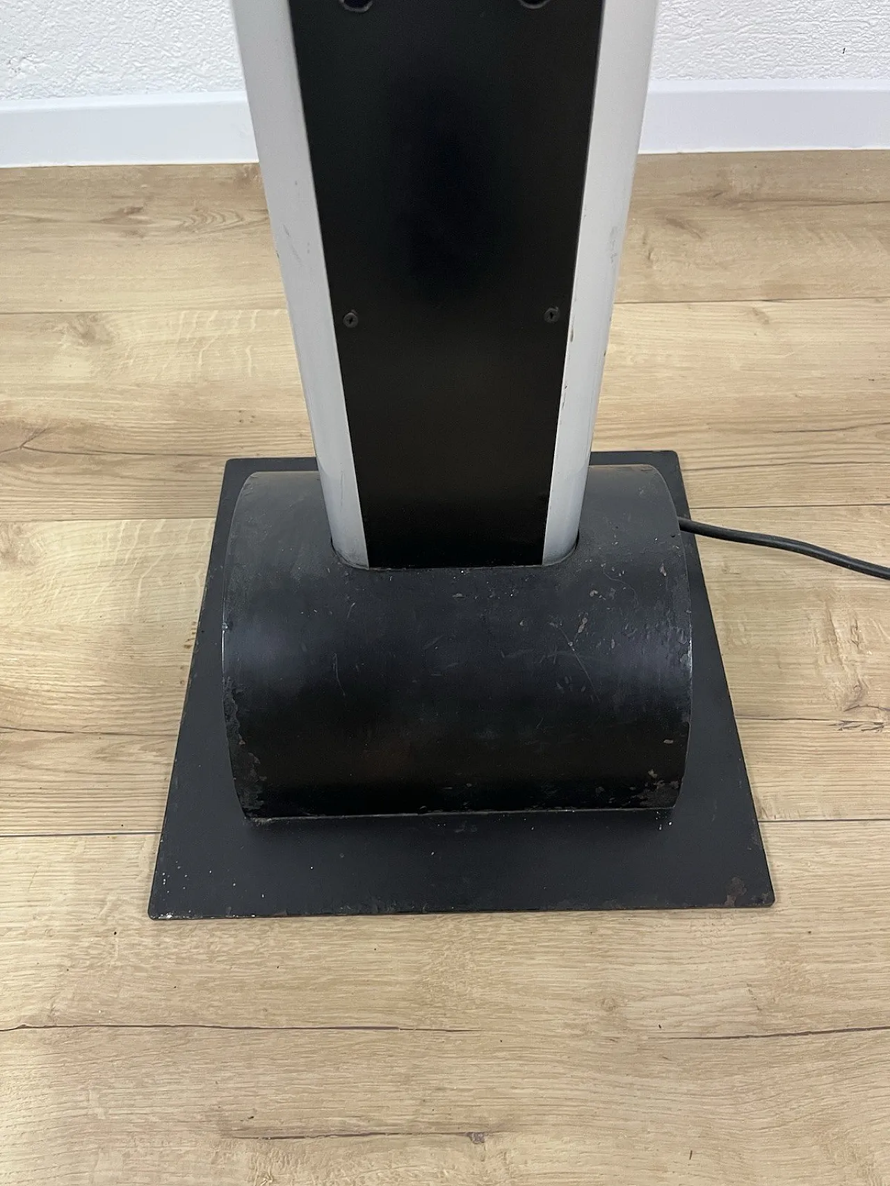 Postmodern floor lamp by Ettore Sottsass, 1980s 12