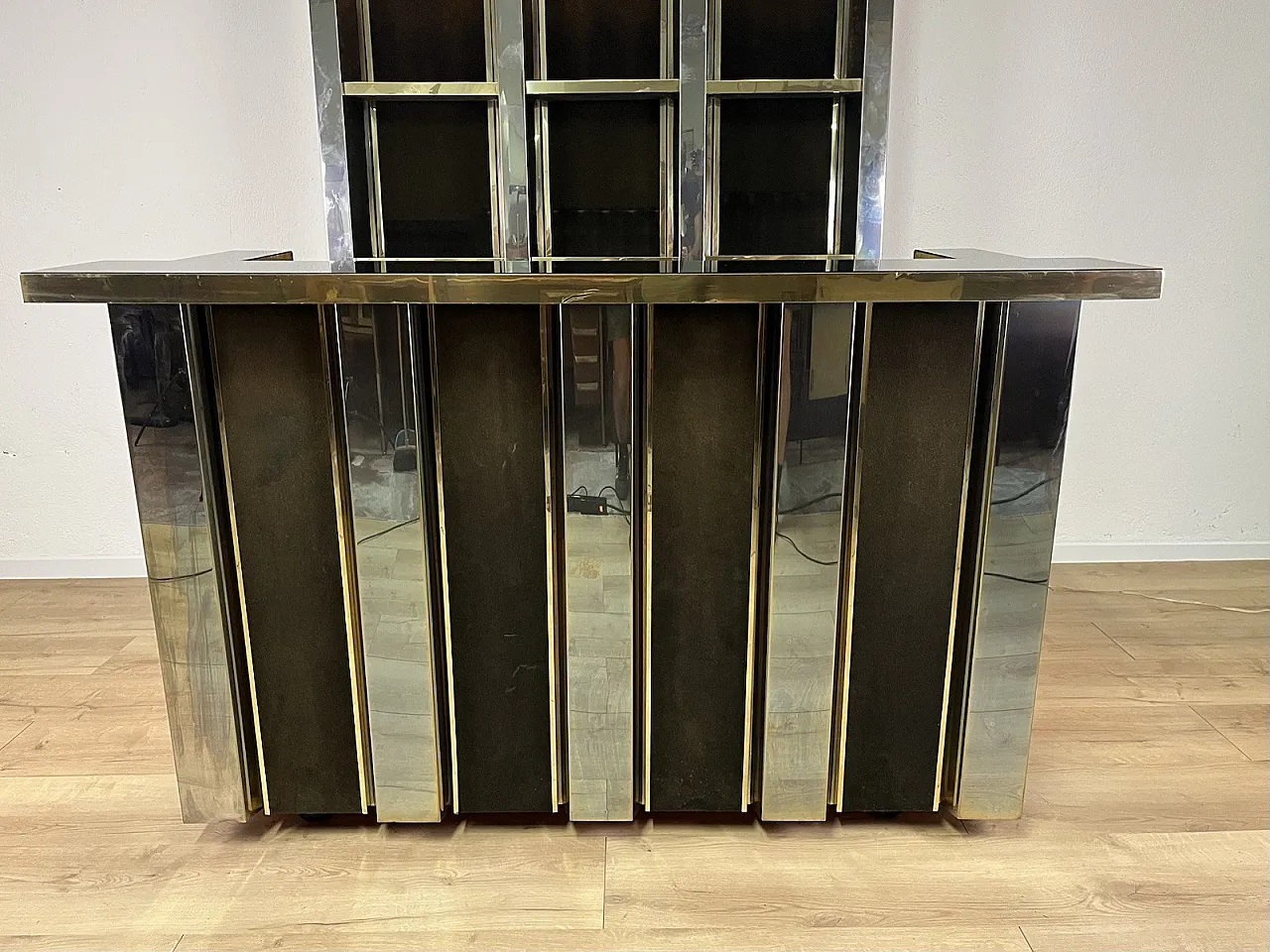 Metal and glass bar cabinet by Willy Rizzo, 1960s 7