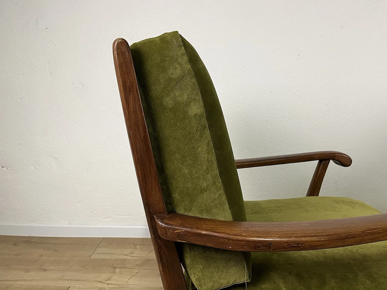 Coppia di poltrone in legno e velluto di Paolo Buffa, anni '50 15