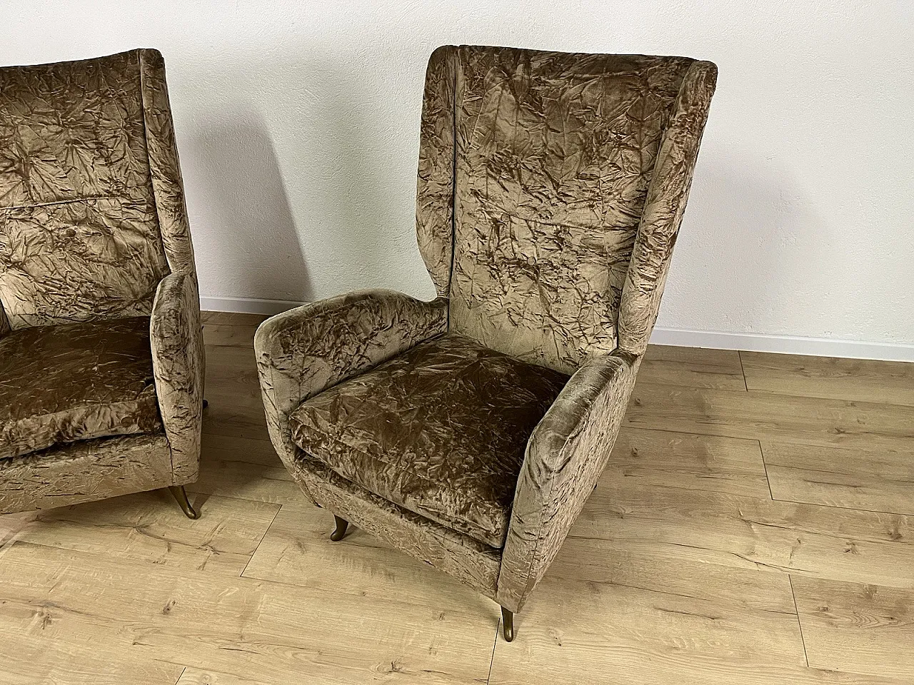 Pair of 408 armchairs by Gio Ponti for ISA, 1950s 5