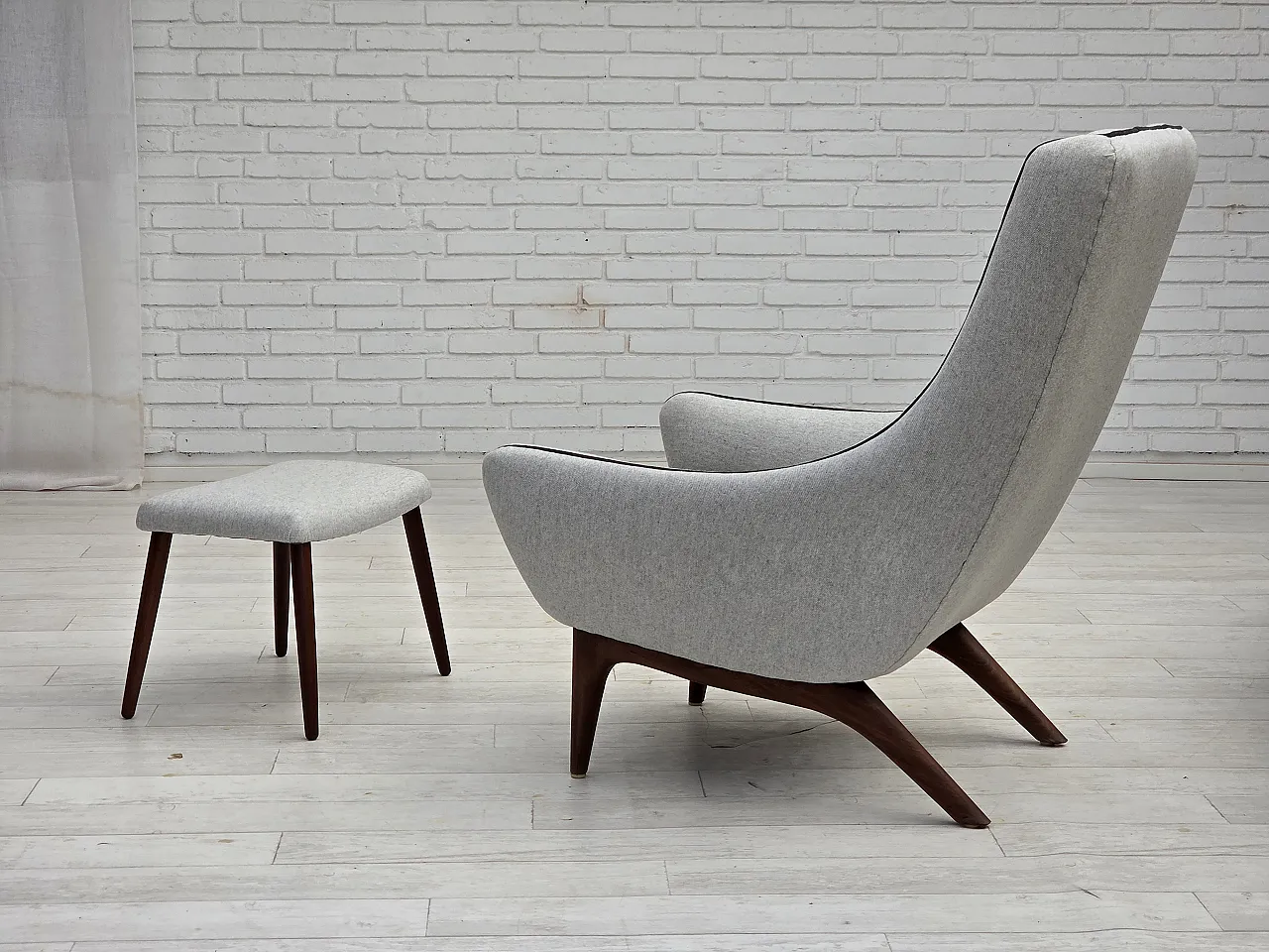 Stool model ML 140 by Illum Wikkelsø, 1960s 9