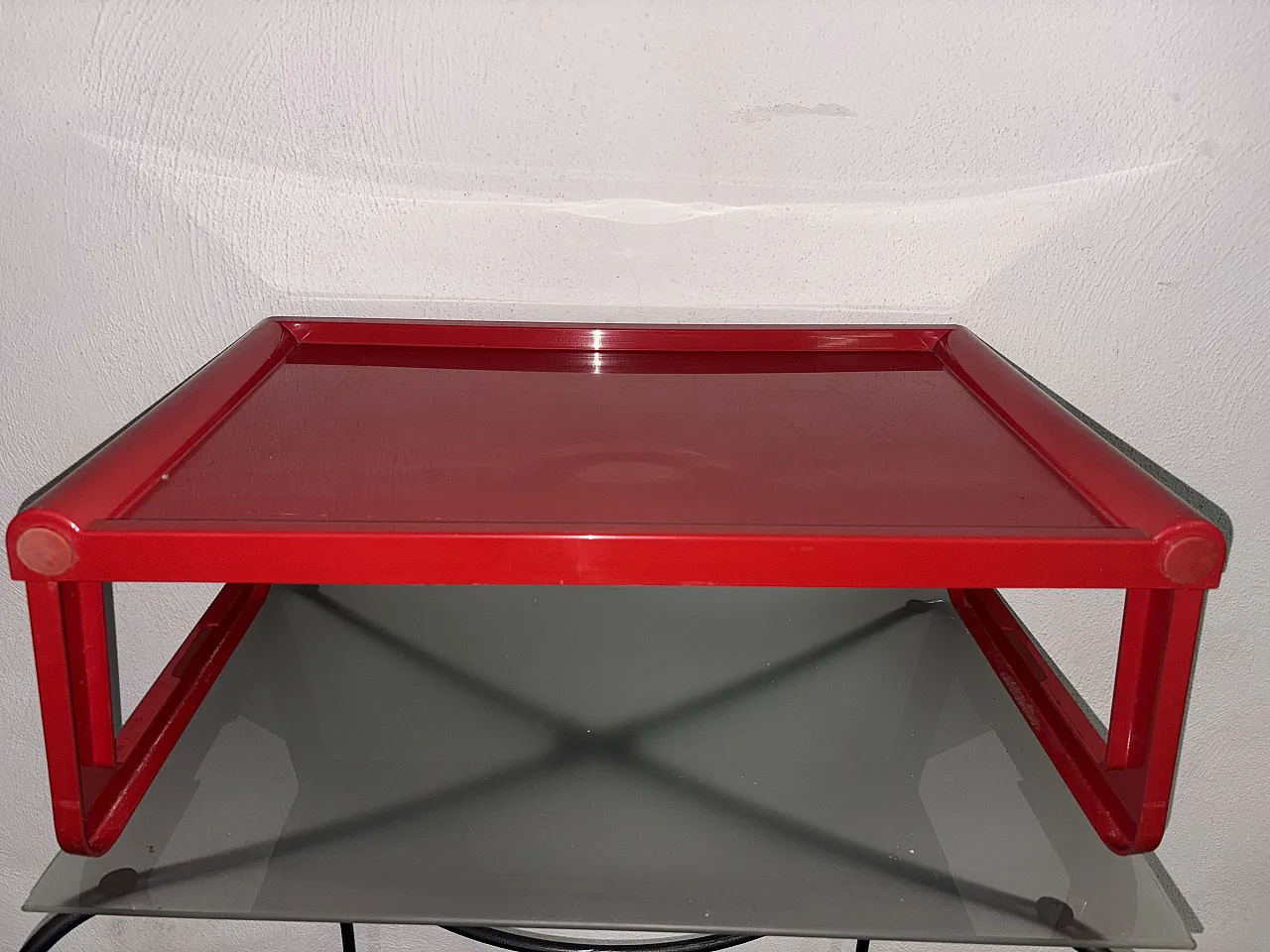 Tavolino rosso Guzzini 4