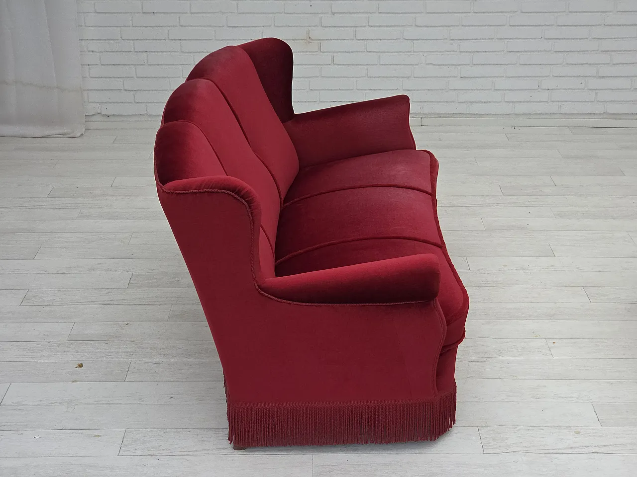 Danish 3-seater curved sofa in red furniture velour, 1960s 7