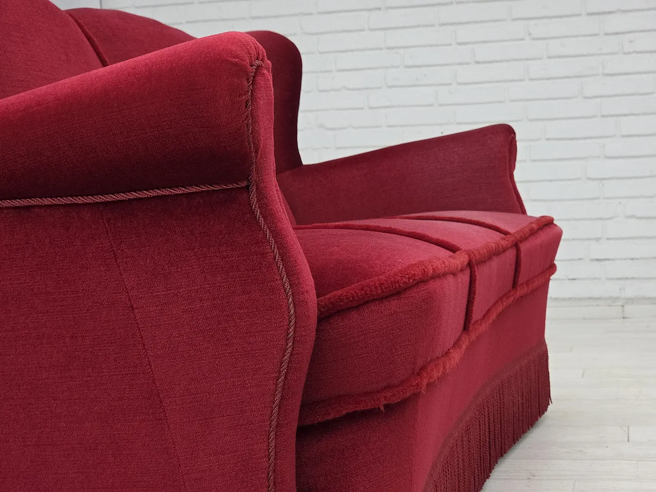 Danish 3-seater curved sofa in red furniture velour, 1960s 8