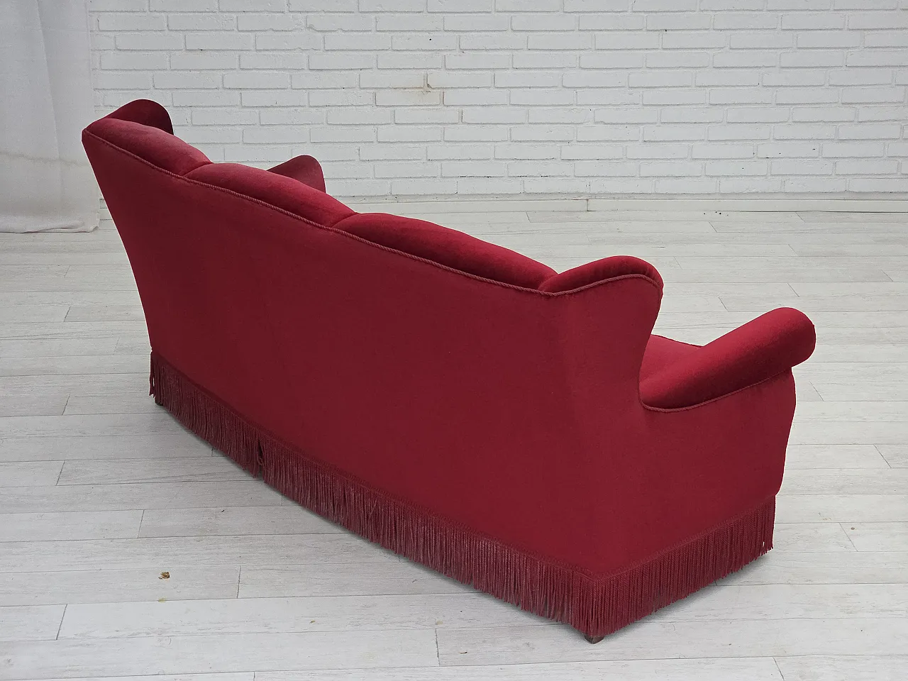 Danish 3-seater curved sofa in red furniture velour, 1960s 9