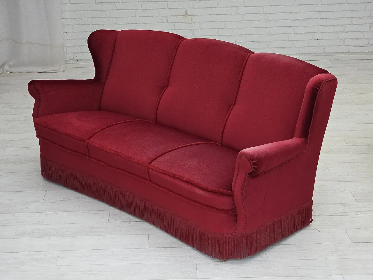 Danish 3-seater curved sofa in red furniture velour, 1960s 17