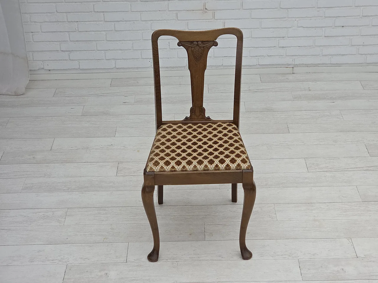 6 Danish chairs in velour and oak wood, 1930s 7