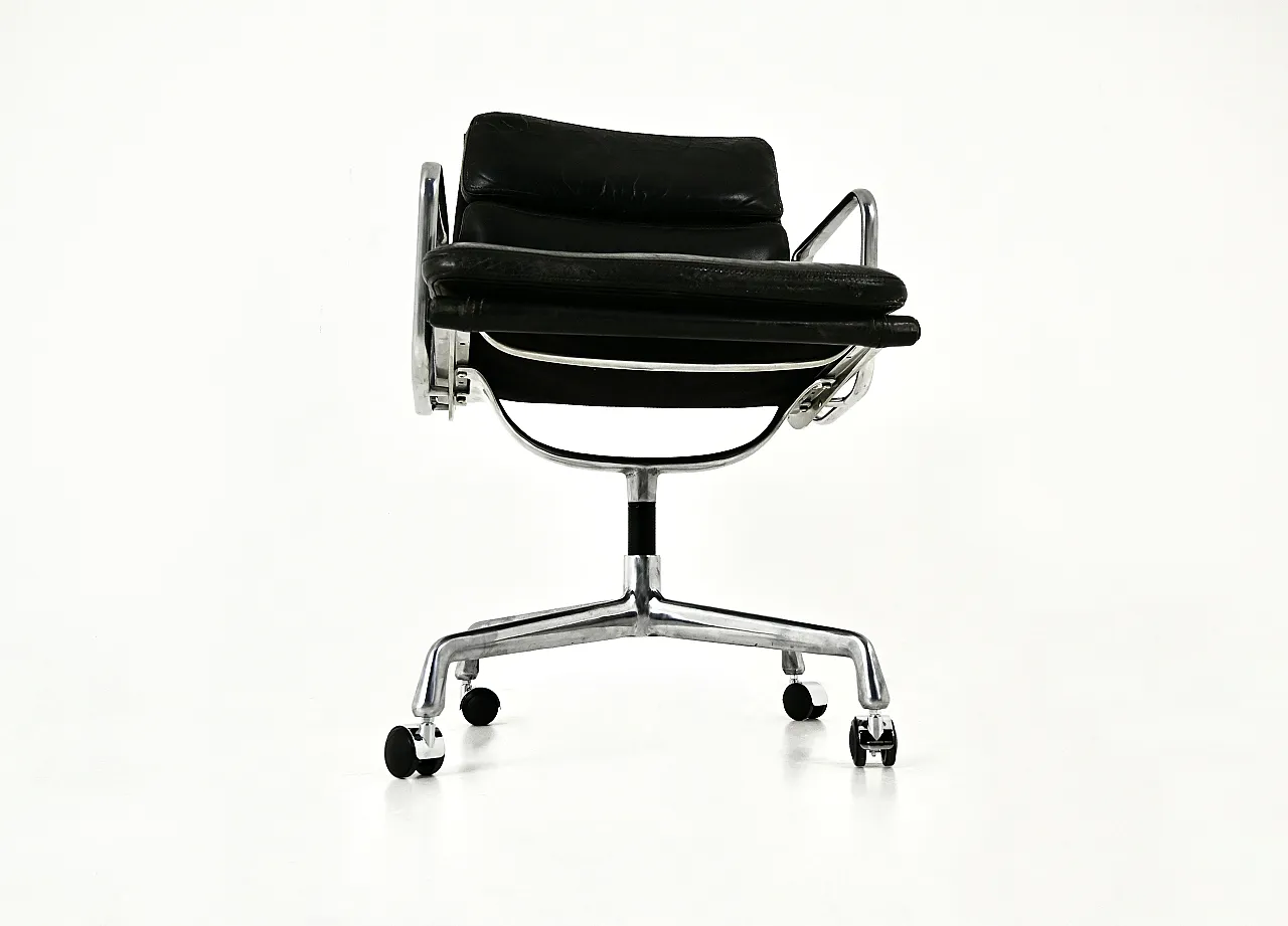 Sedia per pad morbidi di Charles e Ray Eames per Herman Miller, anni '70 7