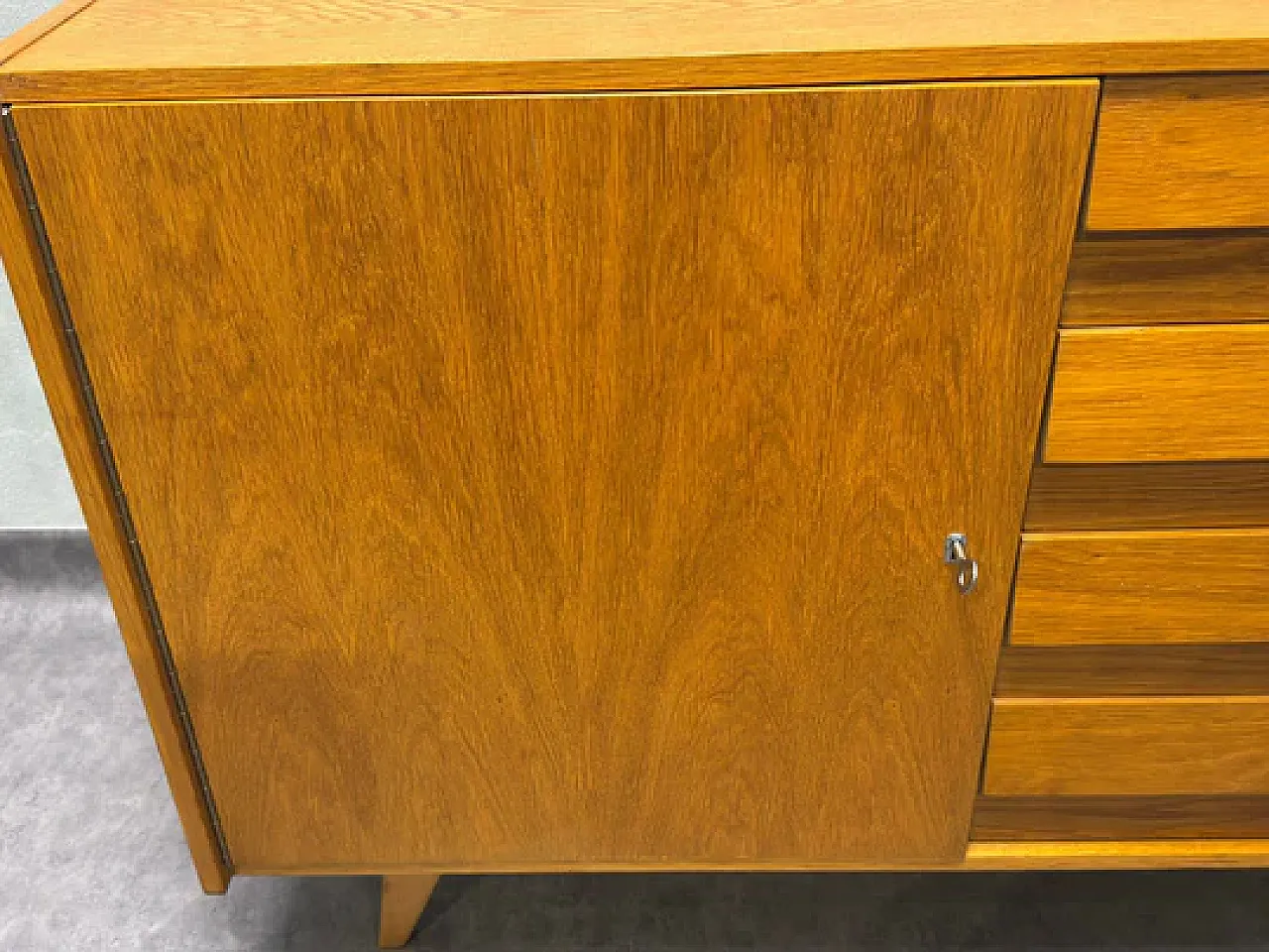 Credenza U‑458 in legno, anni '60 7