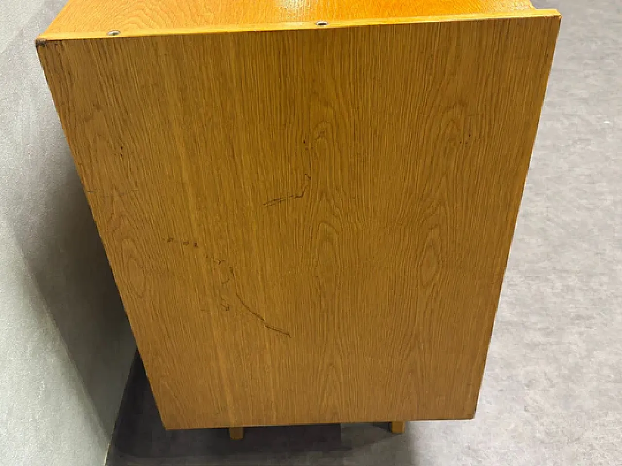 Credenza U‑458 in legno, anni '60 15