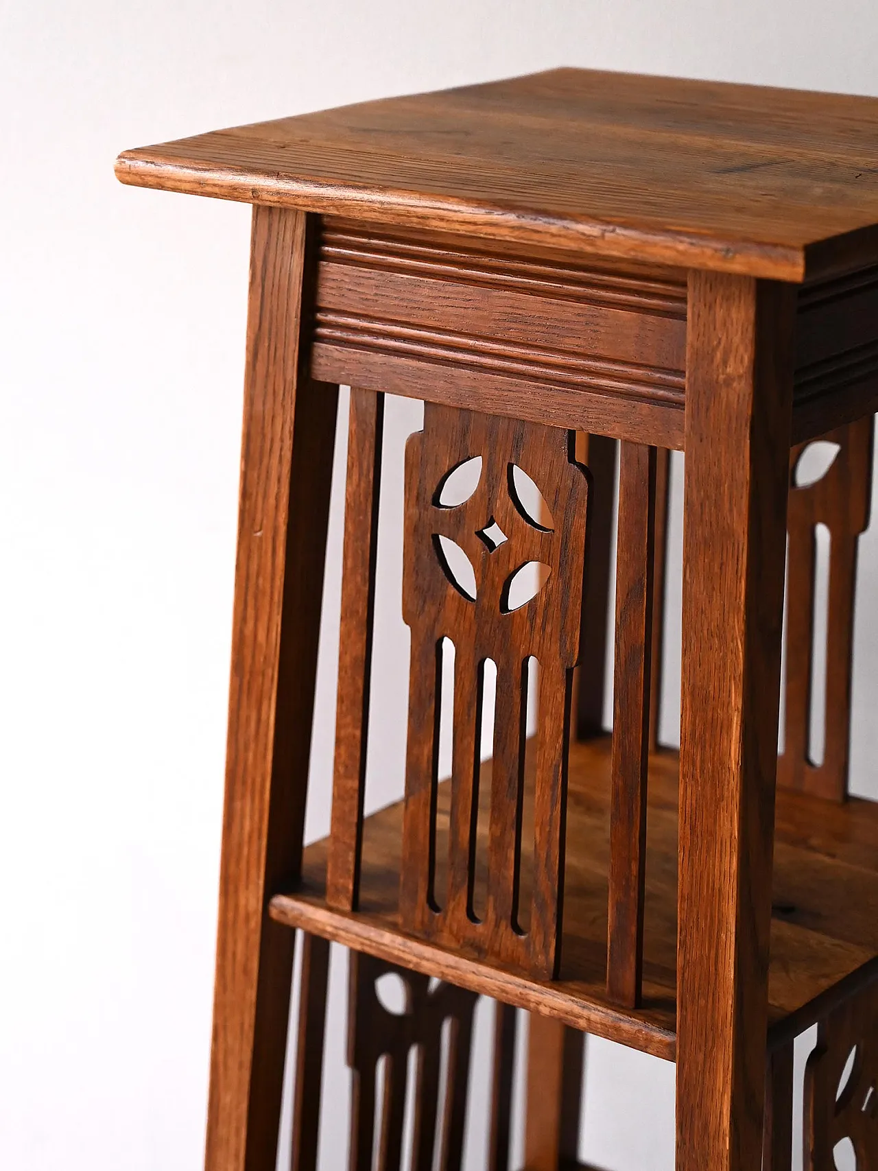 Piedistallo portafiori scandinavo Jugendstil in quercia 6