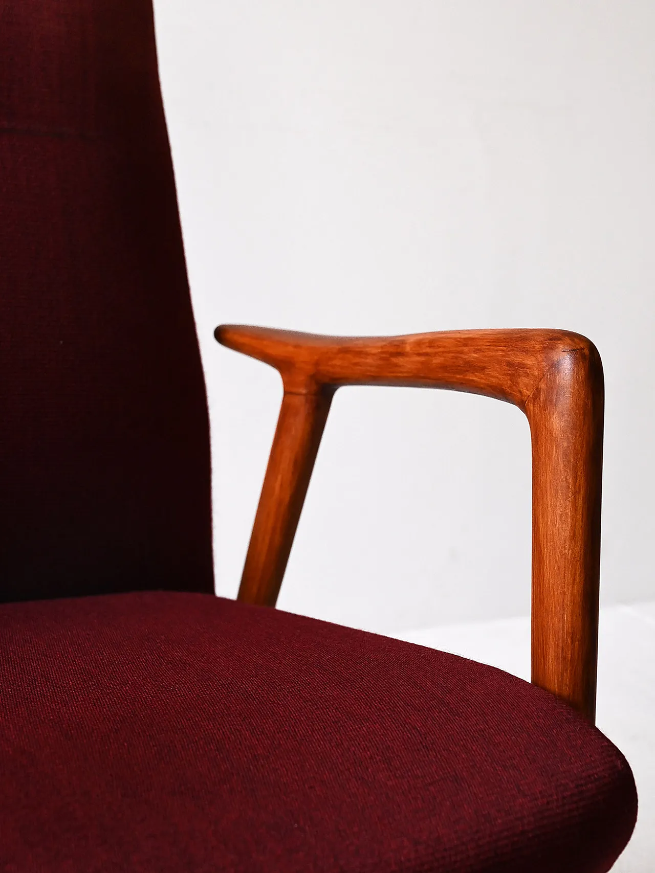 Poltrona vintage scandinava della linea Studio 7