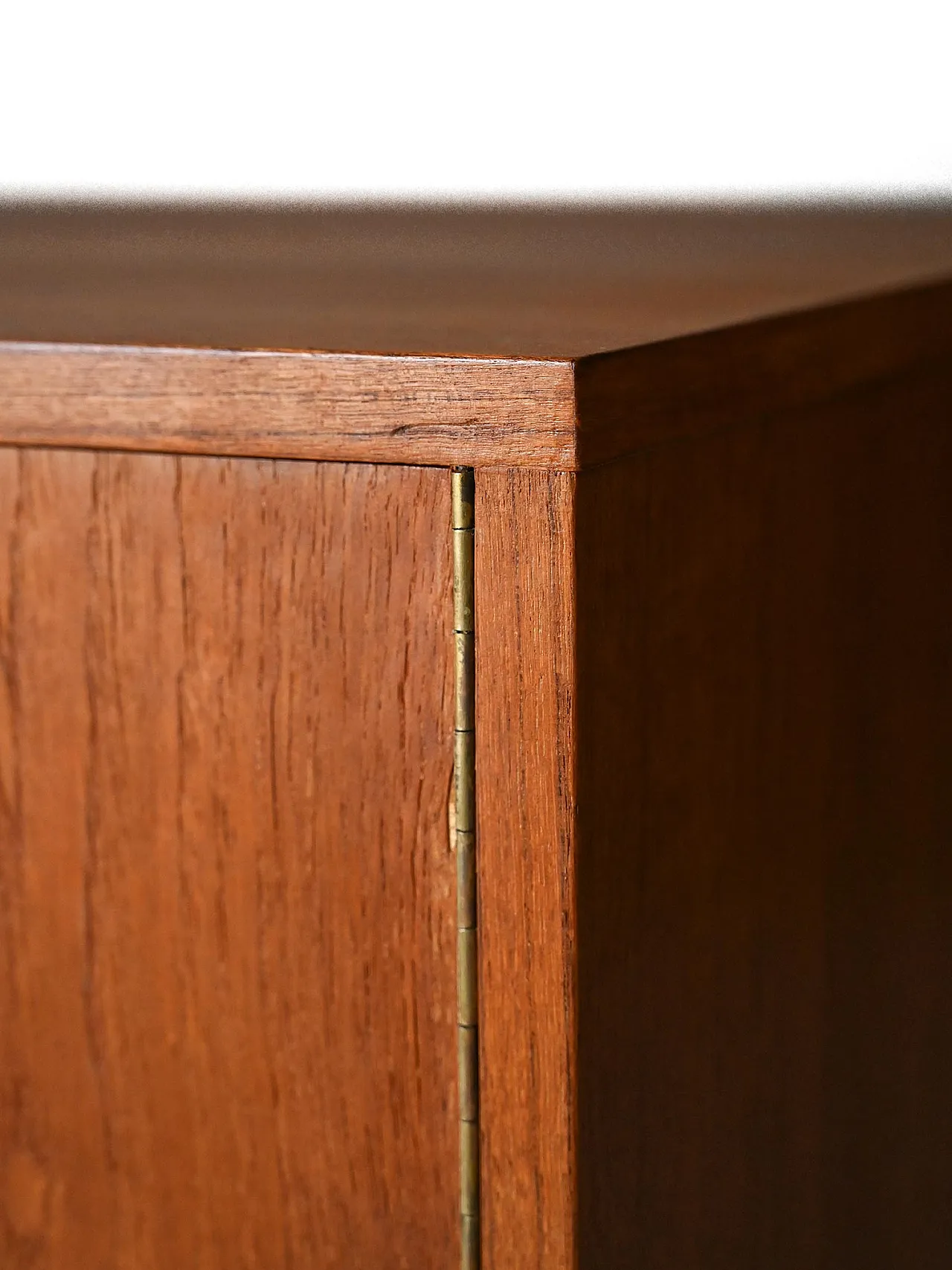 Scandinavian container in the 1960s Teak 10