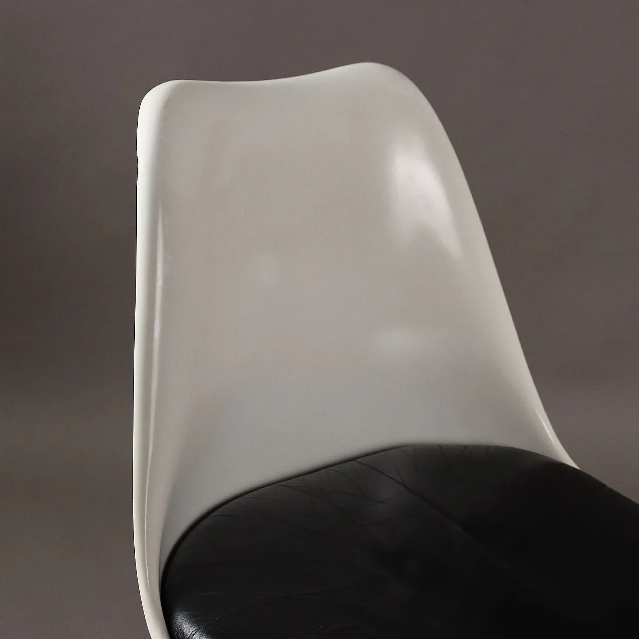 Tulip chair by Eero Saarinen for Knoll, 1970s 3