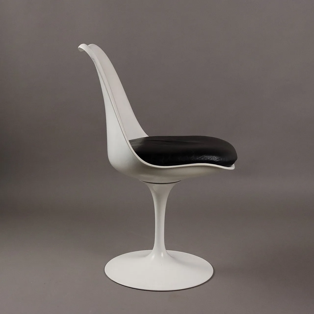 Tulip chair by Eero Saarinen for Knoll, 1970s 5