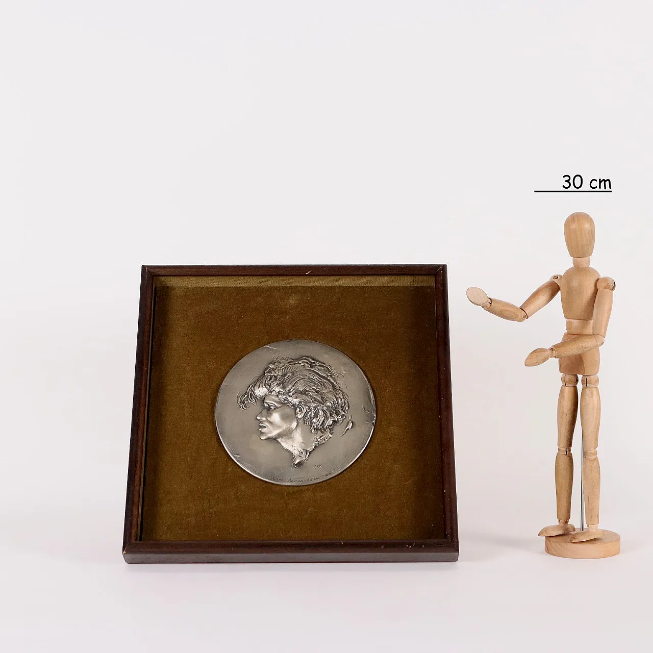 Pietro Annigoni, volto femminile, bassorilievo in argento, anni '70 2