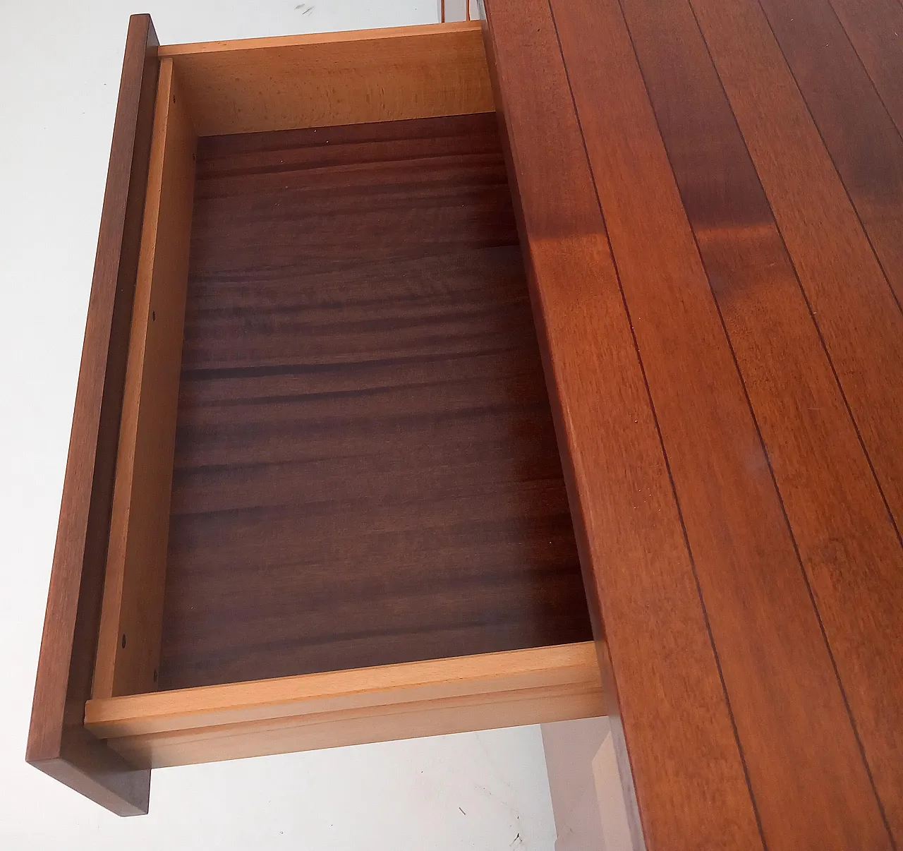 Italian Mid-Century Walnut Sideboard, 1970s 5