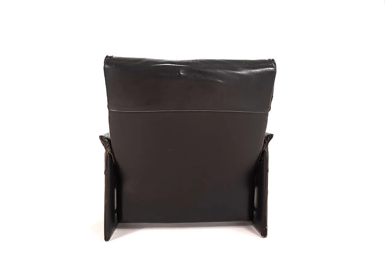 Leather armchair by Giovanni Offredi for Saporiti, 1970s 4
