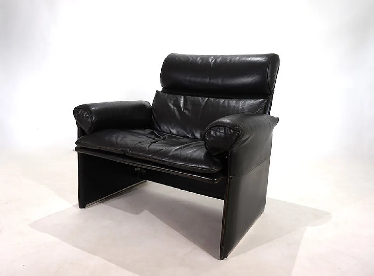 Leather armchair by Giovanni Offredi for Saporiti, 1970s 15