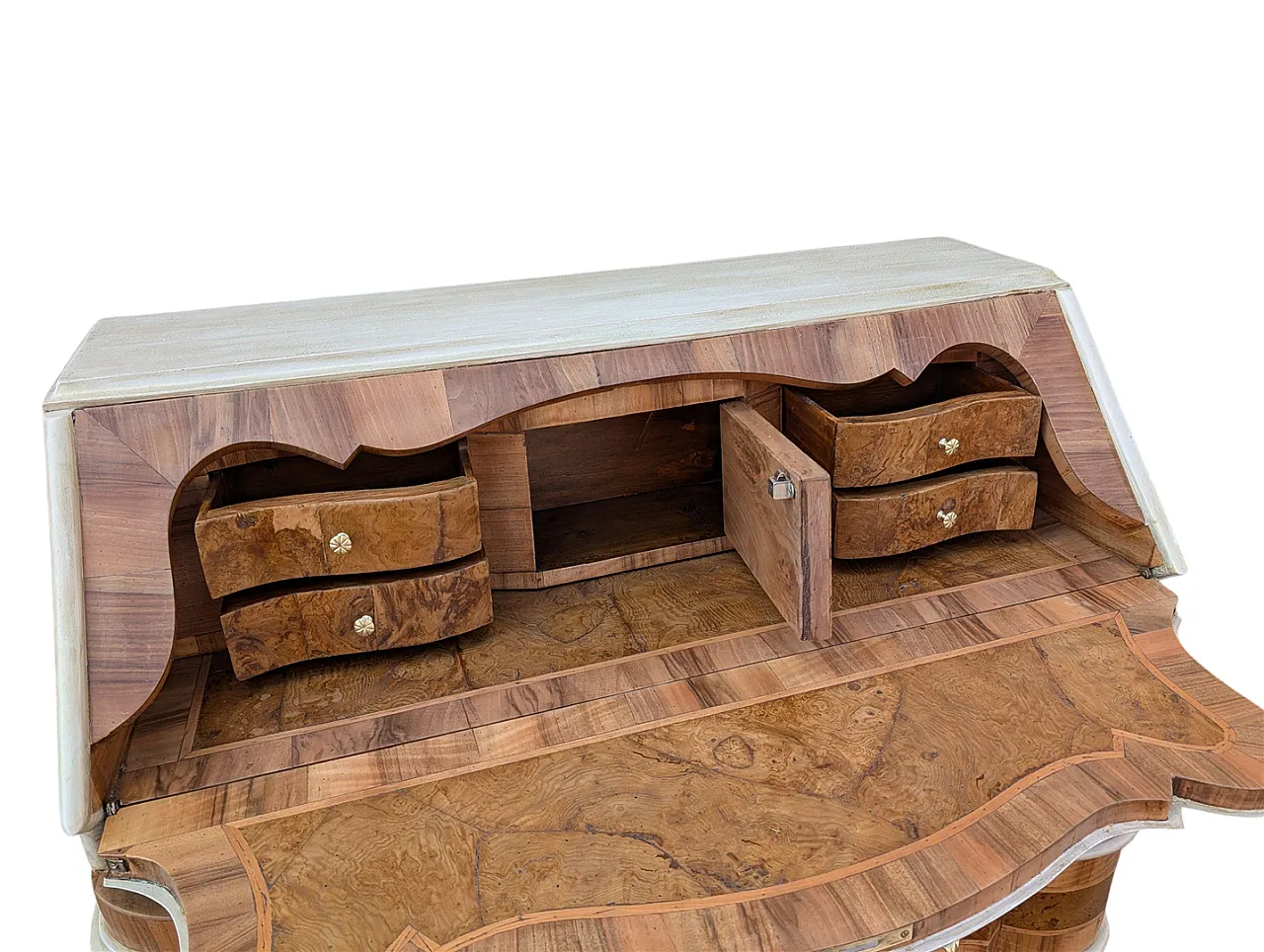 Scrivania in legno di noce con rifiniture in limelight, metà '900 7