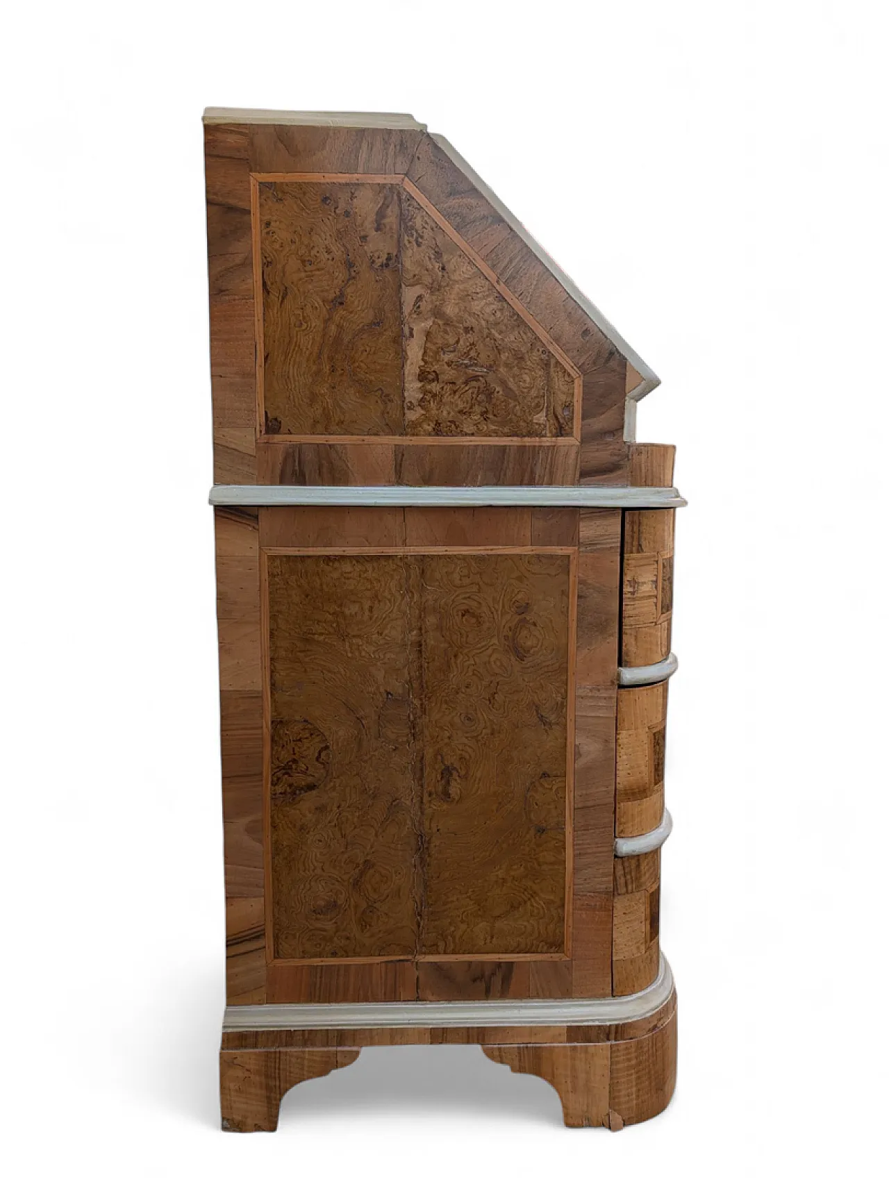 Scrivania in legno di noce con rifiniture in limelight, metà '900 13