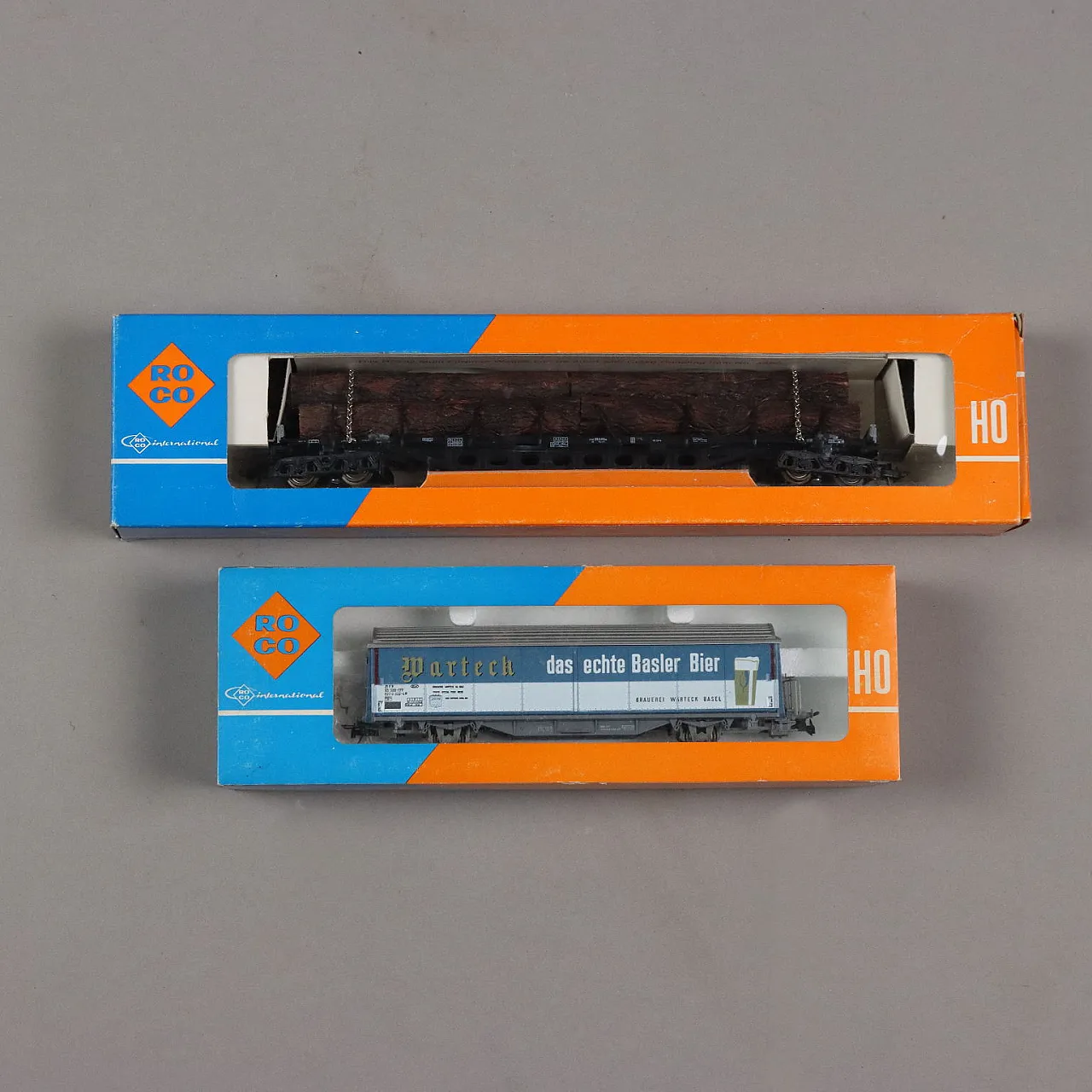 18 Roco HO wagons, 20th century 7