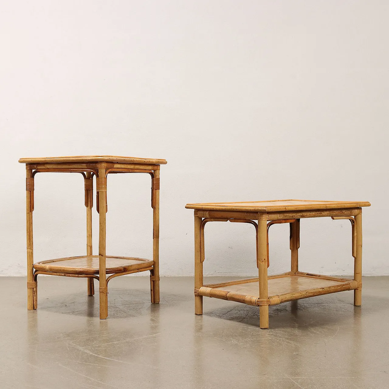 Coppia di Tavolini da salotto in bambù e giunco, anni '80 7