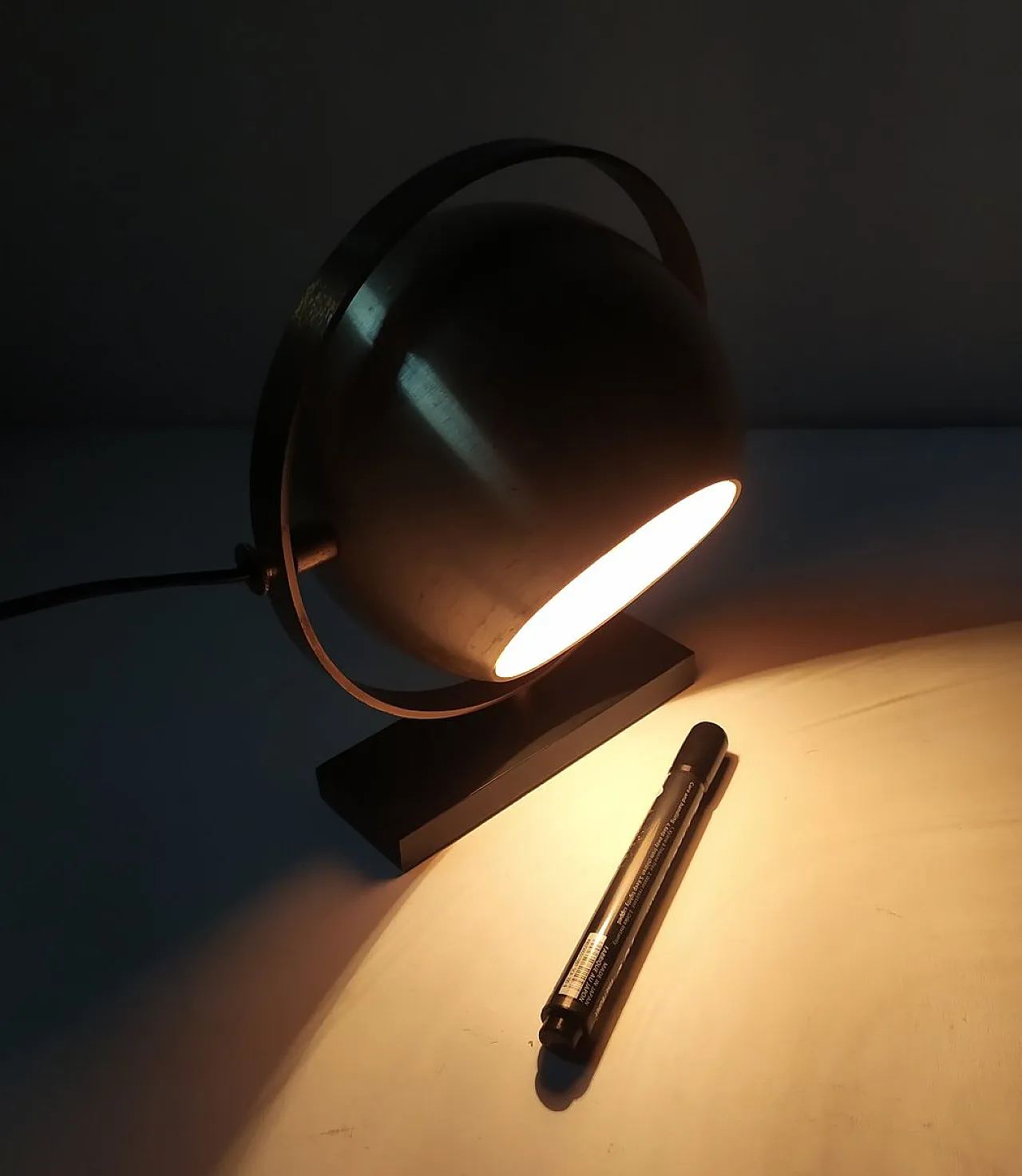 Lampada da tavolo di Oscar Torlasco per Stilux Milano, anni '50 9