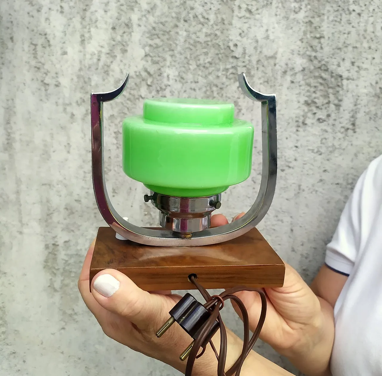 Coppia di lampade da tavolo Art Déco verdi, anni '20 3