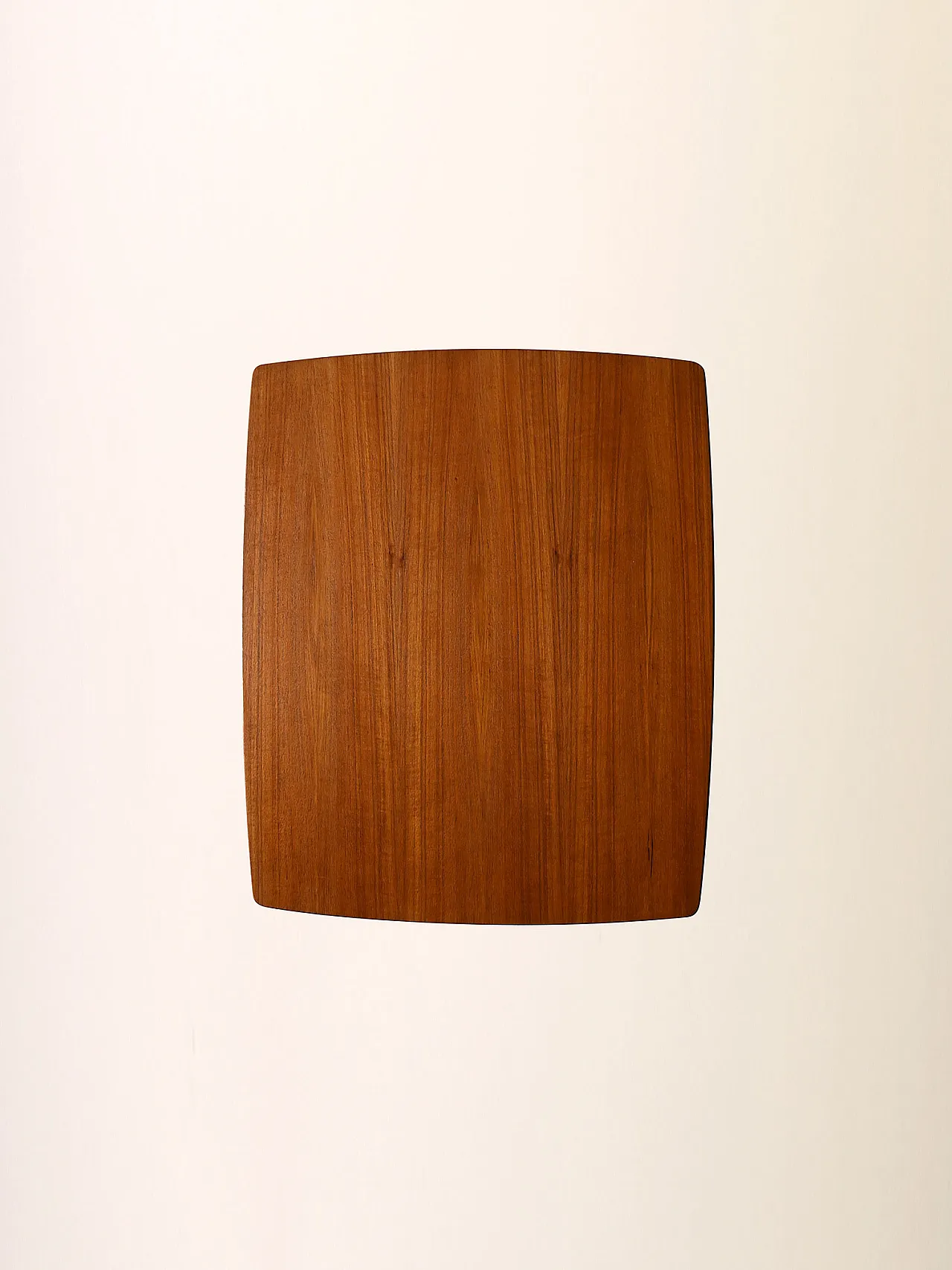 Coffee table scandinavo anni ’60 con mensola in paglia di Vienna 9