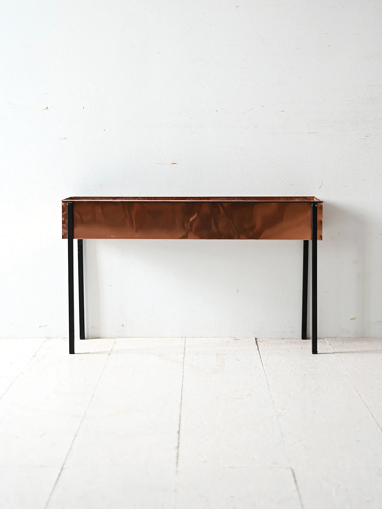 Portafiori scandinavo anni ’60 in rame e metallo 2