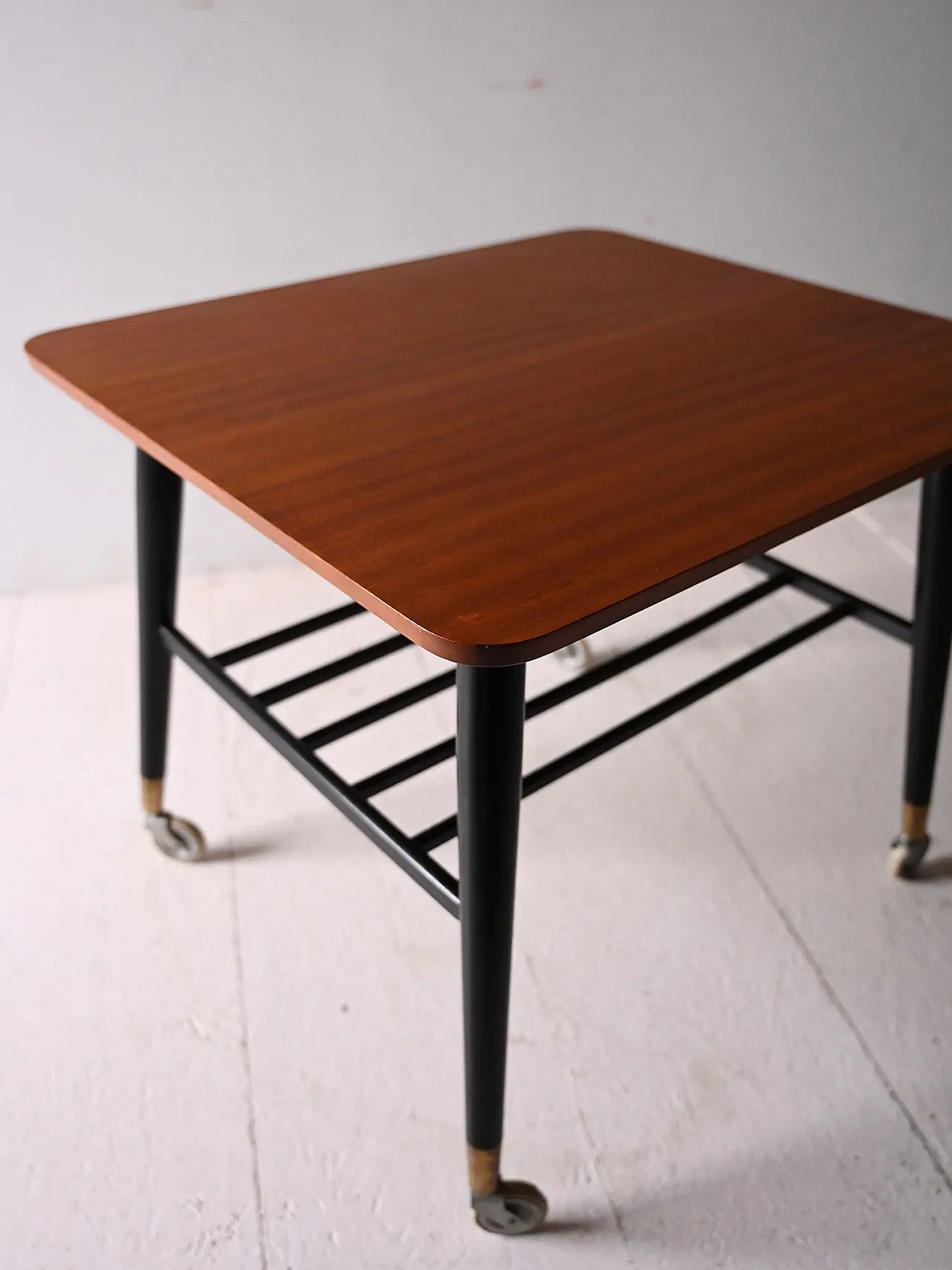 Scandinavian Scandinavian Teak Coffee Table with Rolle 7