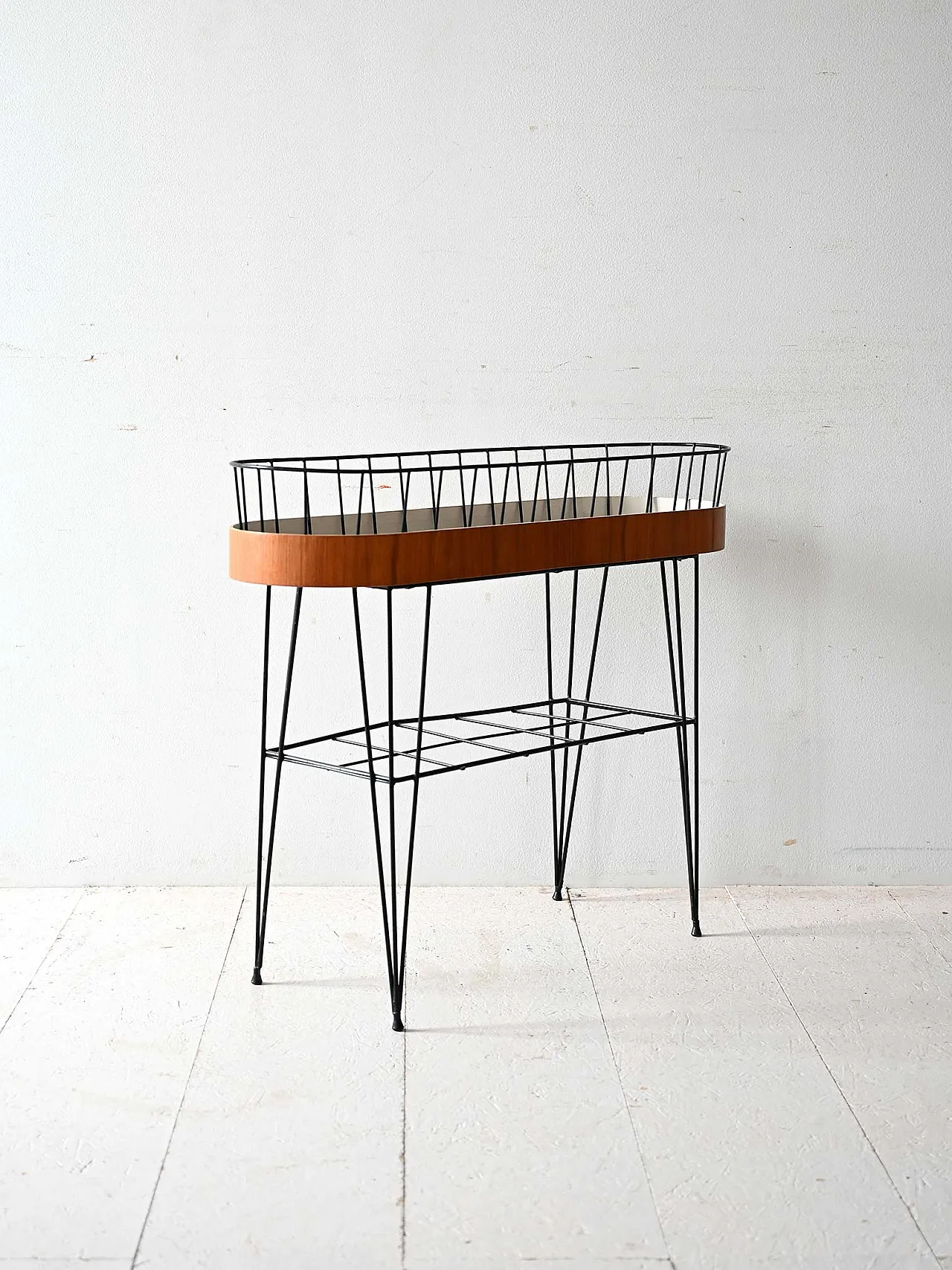 Portafiori scandinavo anni ’60 in teak e metallo 3