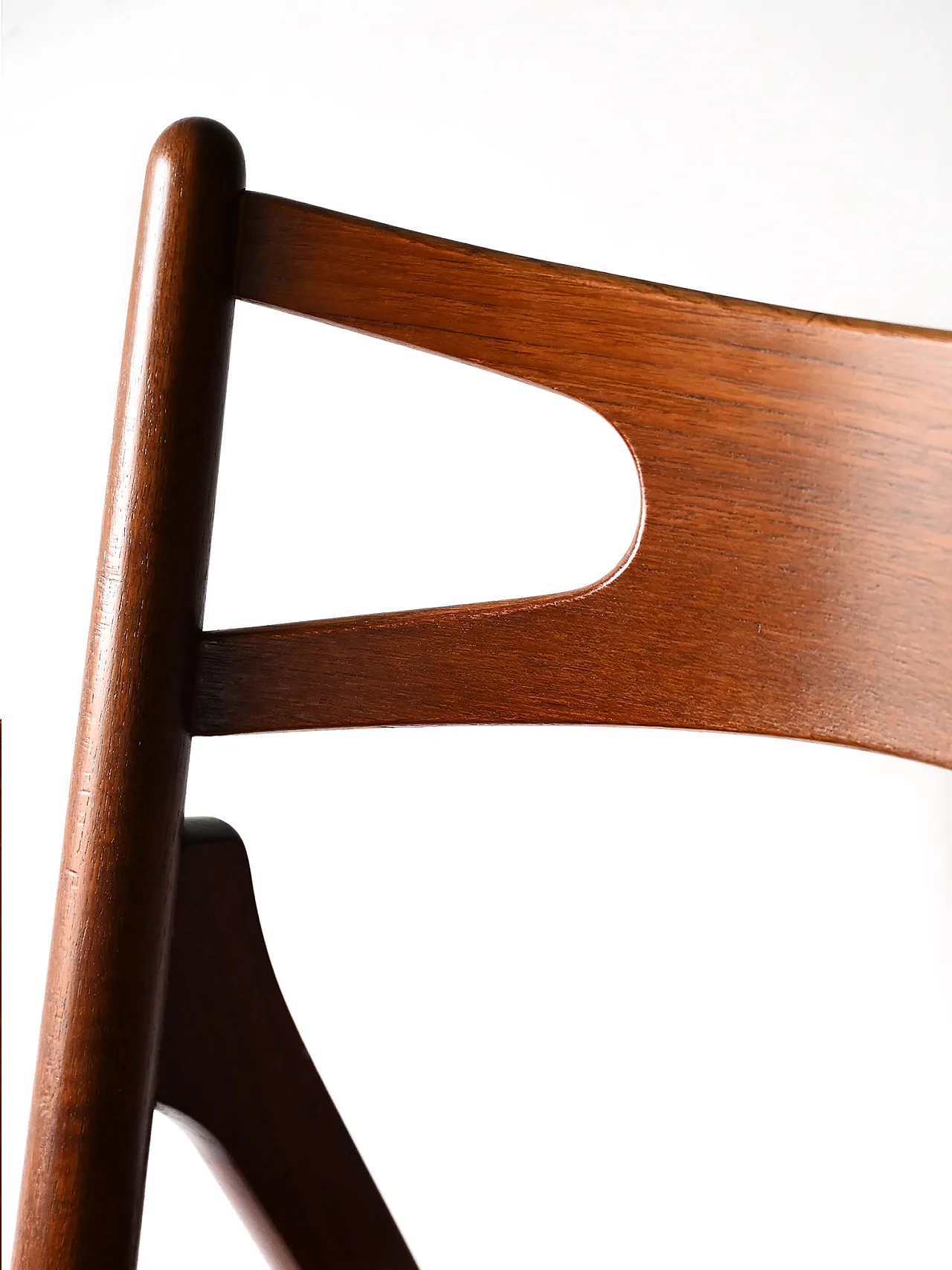 Coppia sedie CH29 di Hans J. Wegner 10