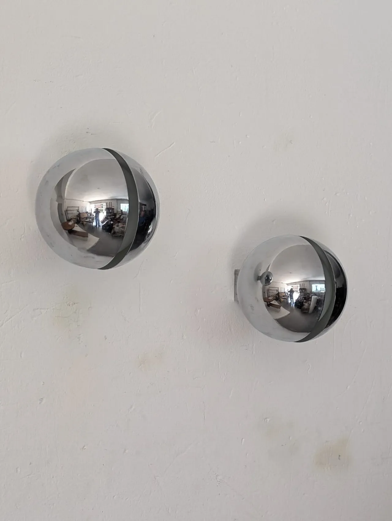 Fontana Arte’s Diaframma Sconce, 60s 4