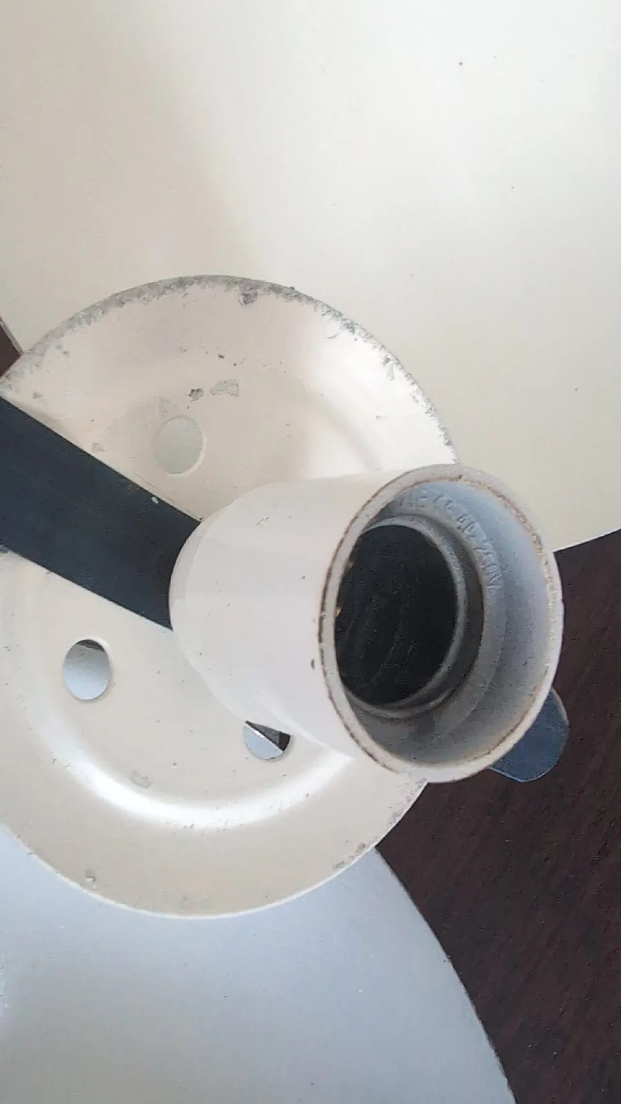 Fontana Arte’s Diaframma Sconce, 60s 9