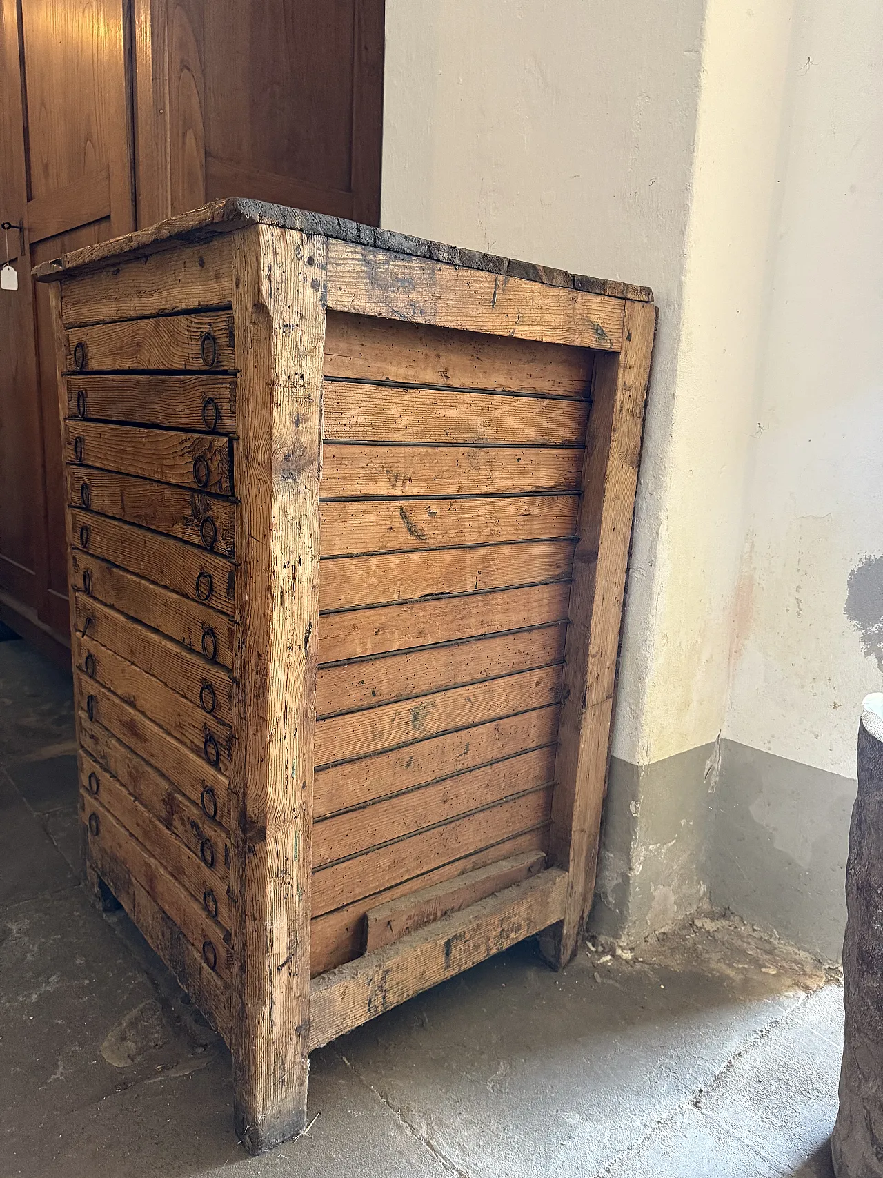 Rustic typographer 3