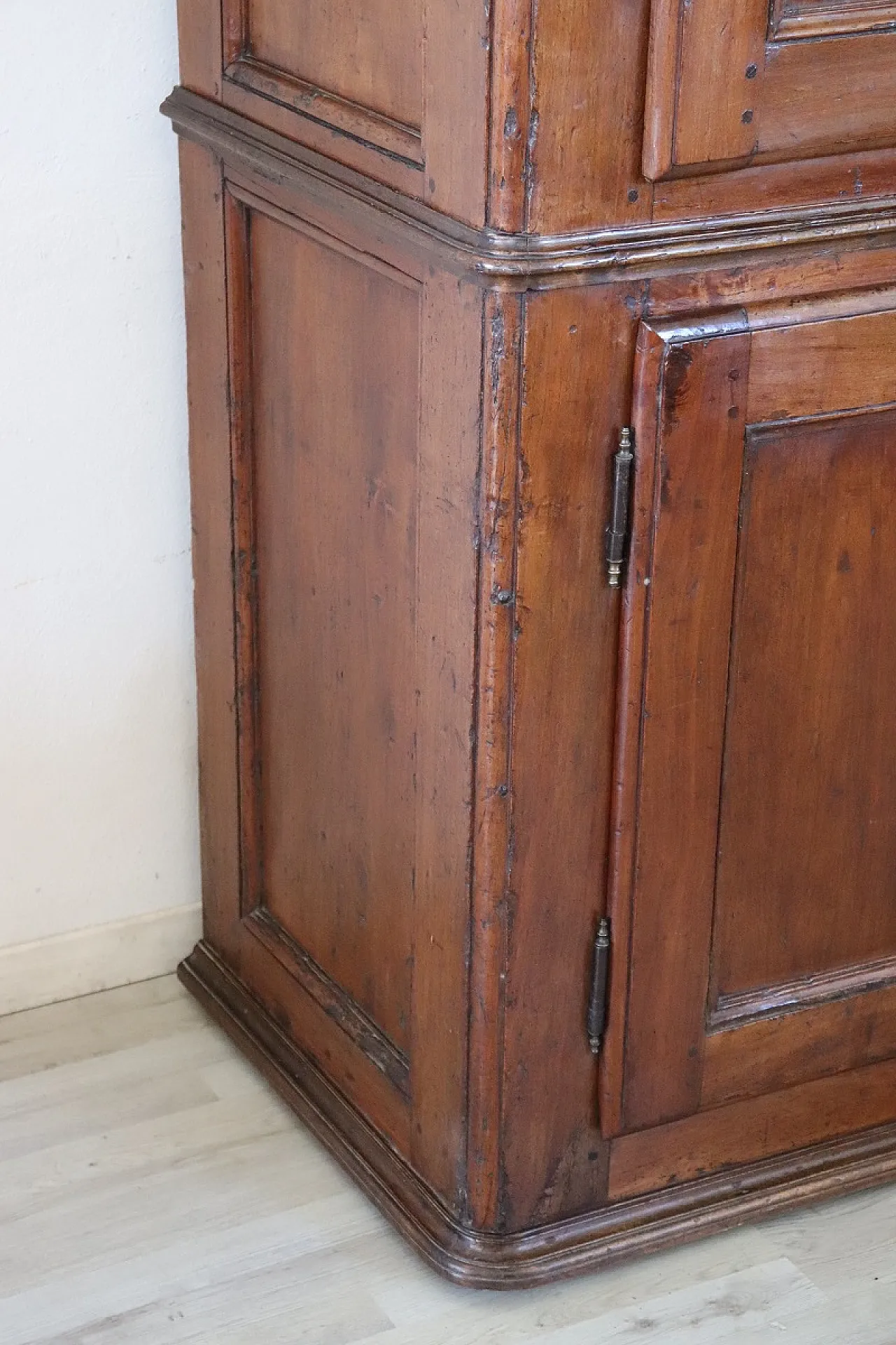 Credenza dispensa in pioppo massello, metà '700 10