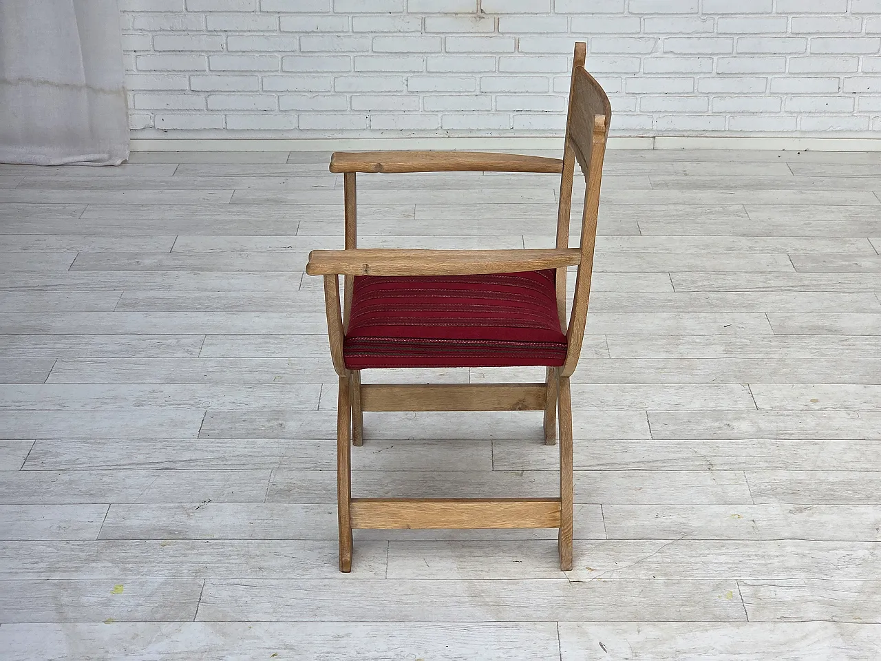 Poltrona danese, lana di mobili rossi originale, legno di quercia solida, anni '70 15