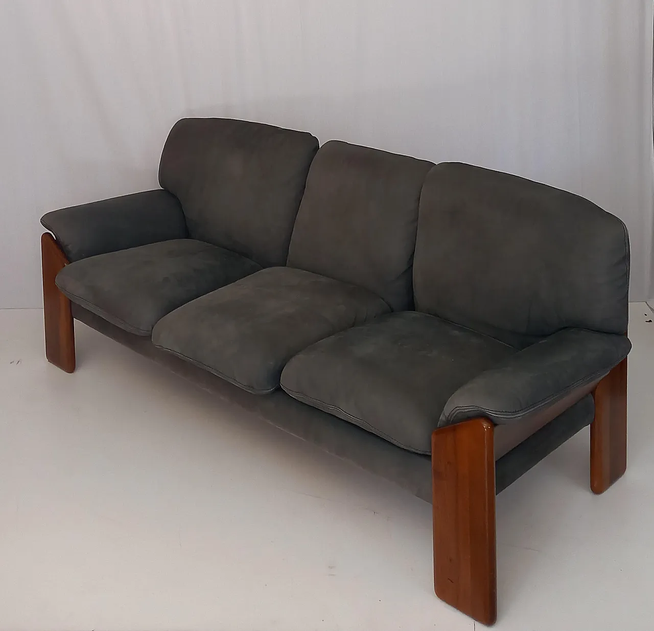 Mobil Girgi Grey Sofa, 70s 2