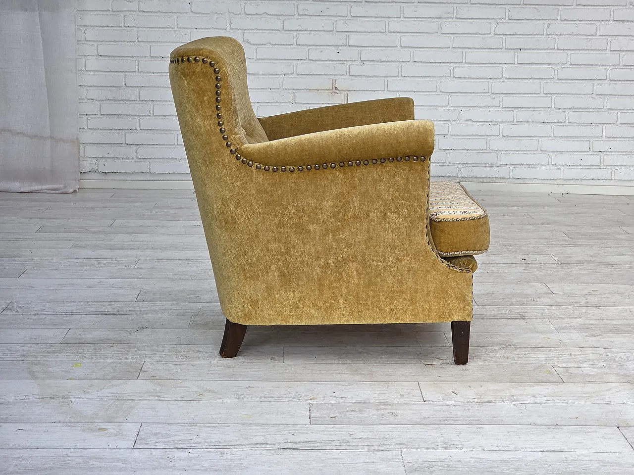 Poltrona danese, velluto, anni '60 8