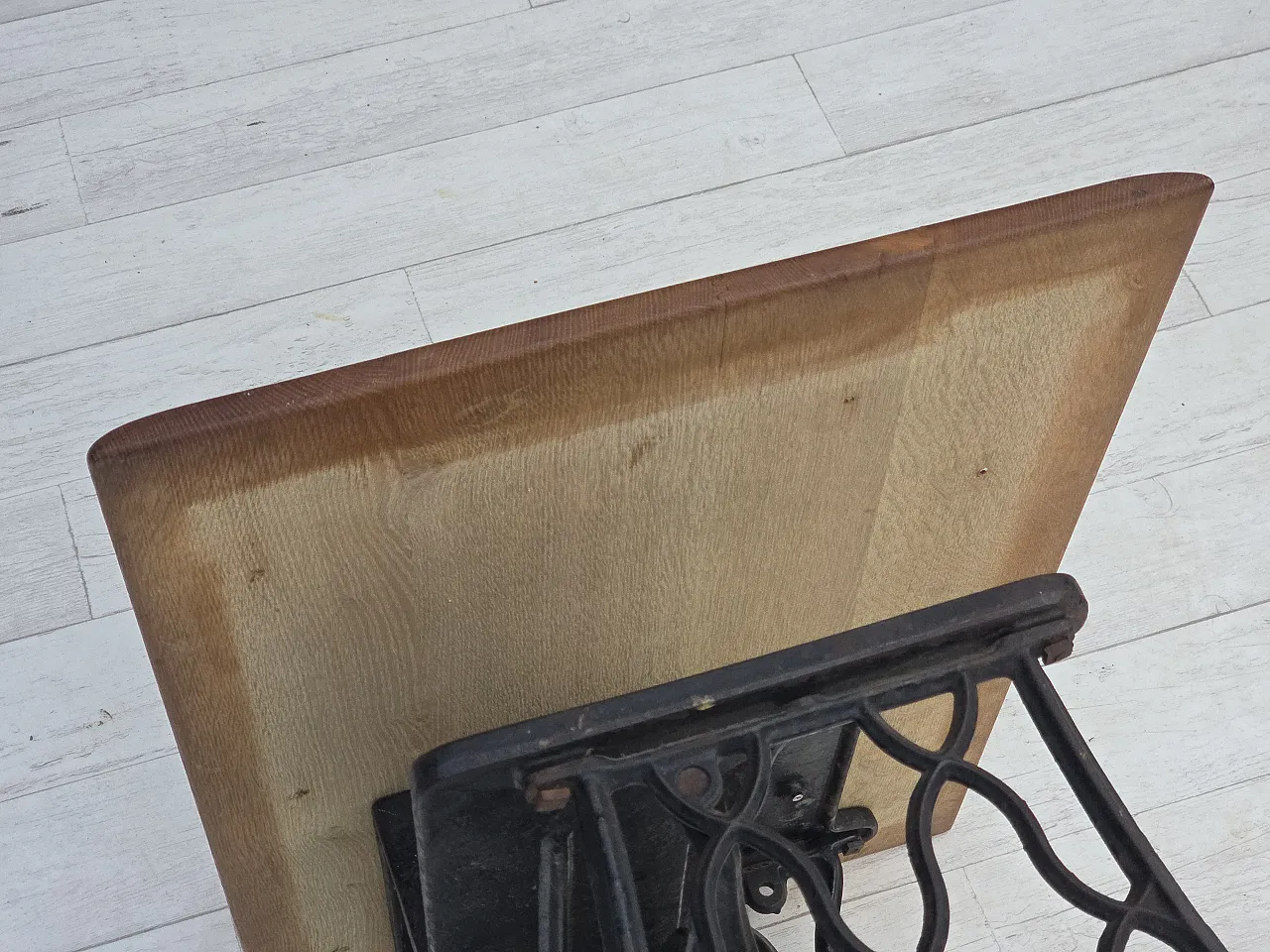 Singer sewing machine table oak wood, cast iron, 1930s 14