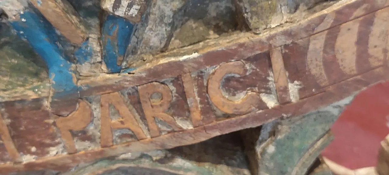 Scultura antica, chiave in legno di carretto siciliano, '800 5