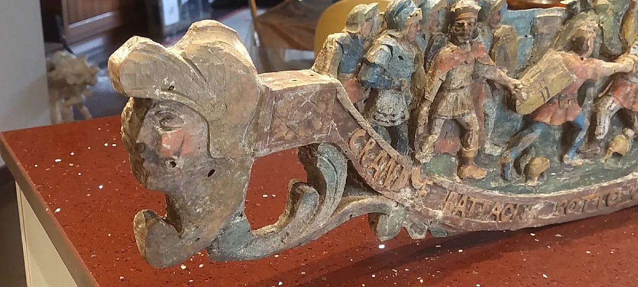 Scultura antica, chiave in legno di carretto siciliano, '800 11