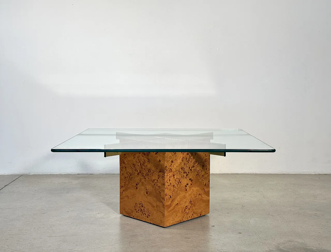 Radic table and 70s brass 4