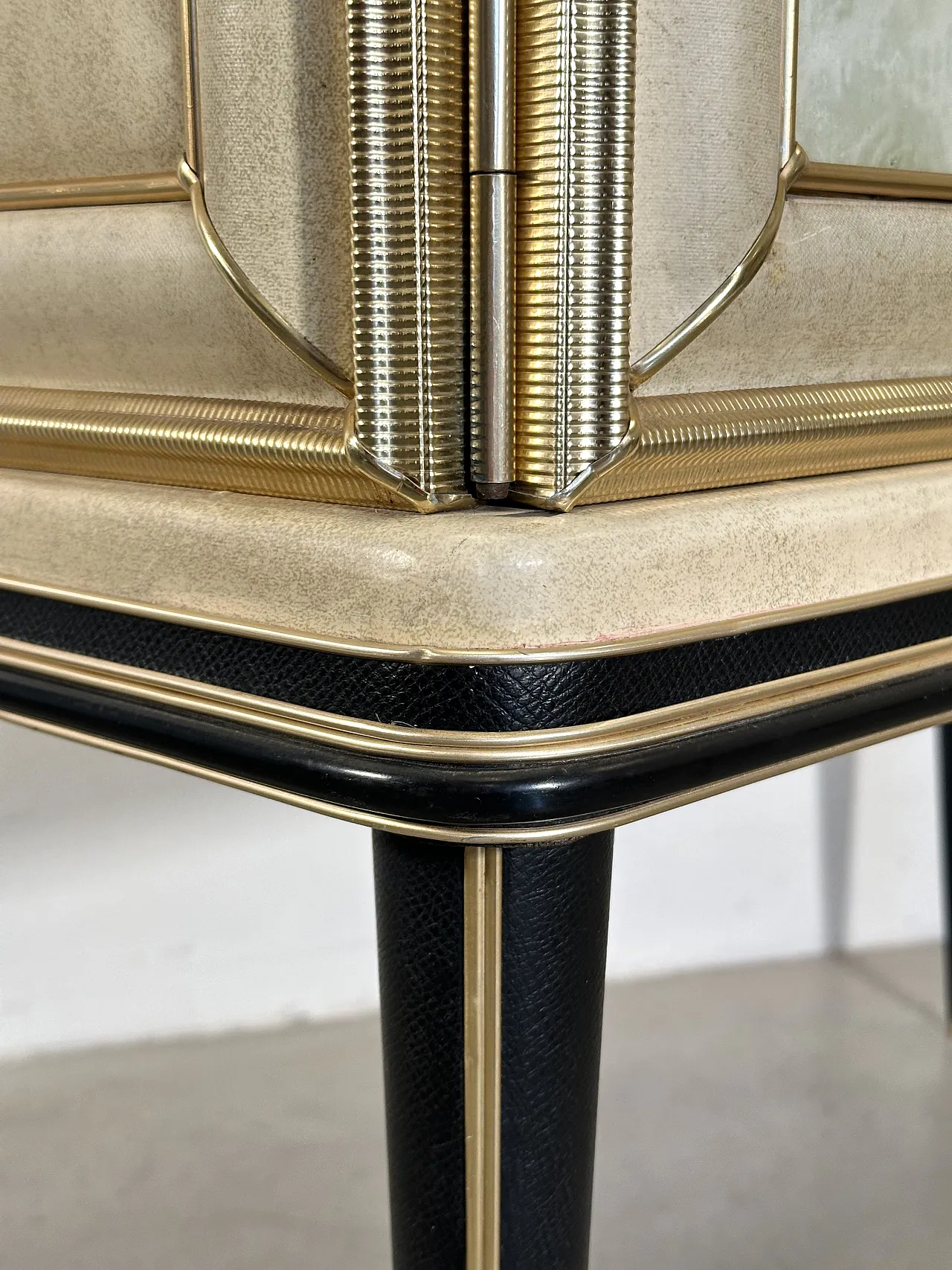 Radic and brsss table, 70s 13