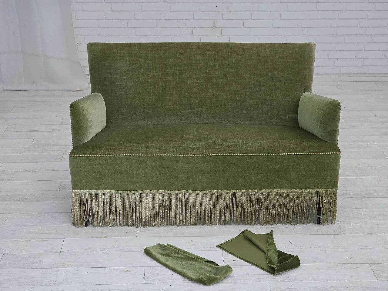 Danish 2-seater sofa green velour, beech wood legs, 1970s 3
