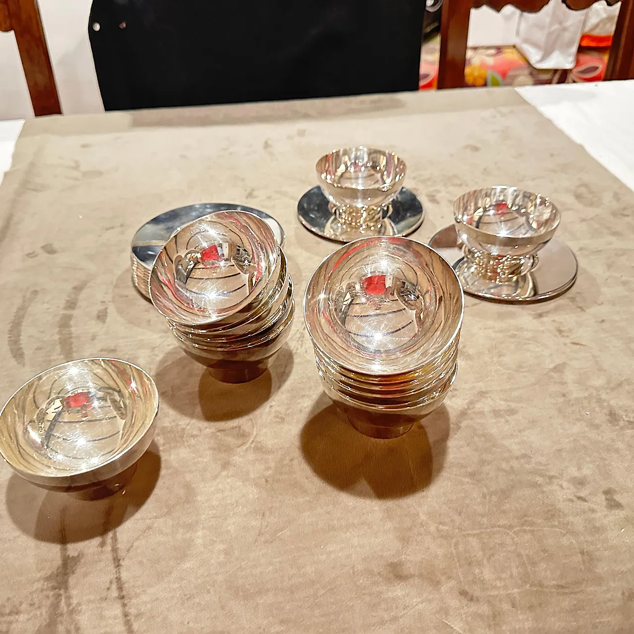 12 Minimalist ice cream bowls and plates by Lino Sabattini, 1980s 6