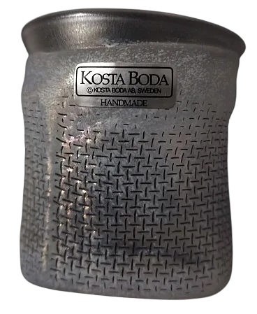 Kosta Boda Bertil Vallien Vaso Series Network