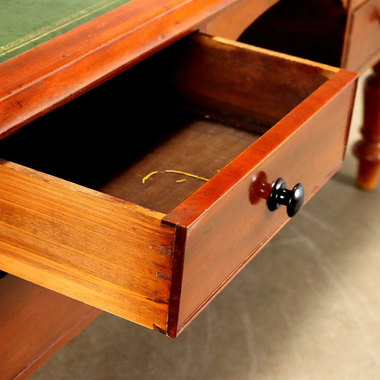 Scrittoio inglese in mogano, fine '800 4